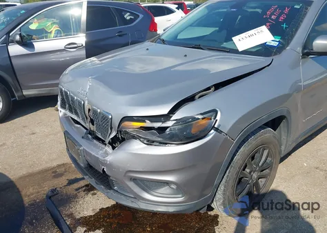 2019 Jeep Cherokee Latitude Plus 4X4 from USA, damaged, VIN 1C4PJMLN3KD123992